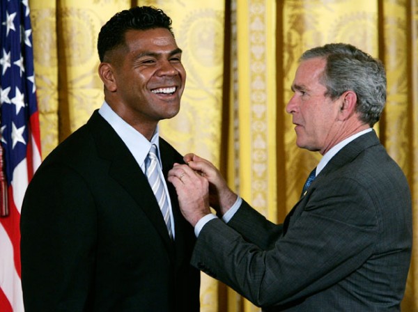 2-seau-bush